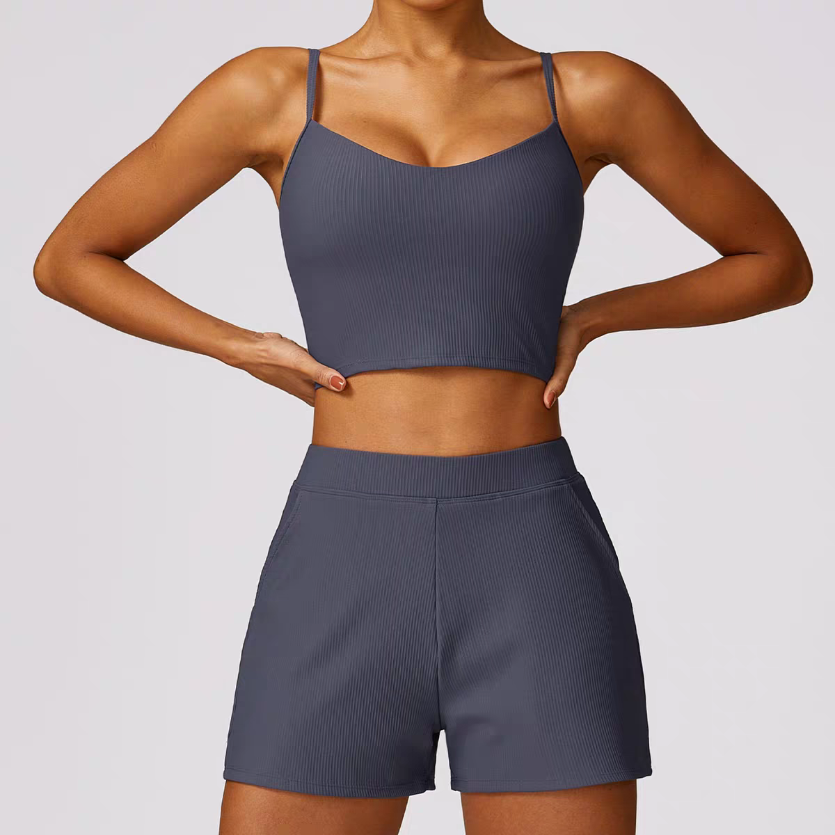 Shorts "Allison" Camel Brown