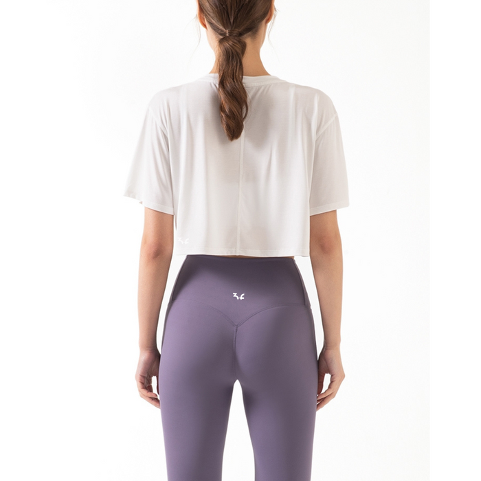 Crop T-shirt "Carol" White