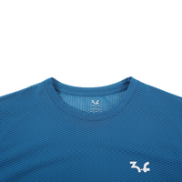 3F functional t-shirt Chris is a super breathable, ultra light and comfortable t-shirt for all your outdoor activities. Whether this is running, hiking, trial running or your marathon or long distance challenges it is designed to not let you down.